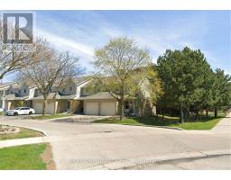 60 - 10 Holborn Court, Kitchener, Ca