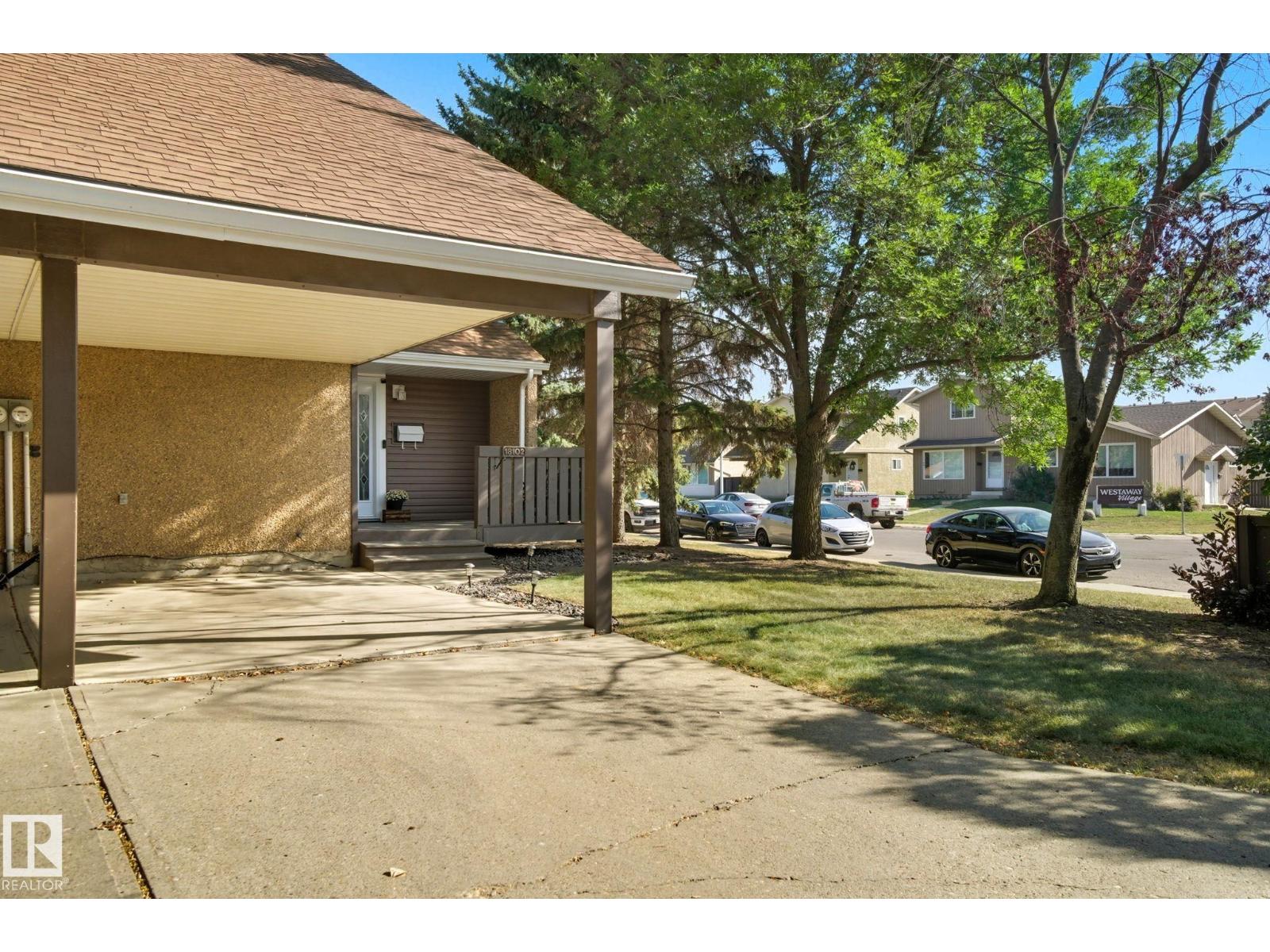 18102 96 Av Nw, Edmonton, Alberta  T5T 3N3 - Photo 2 - E4458891