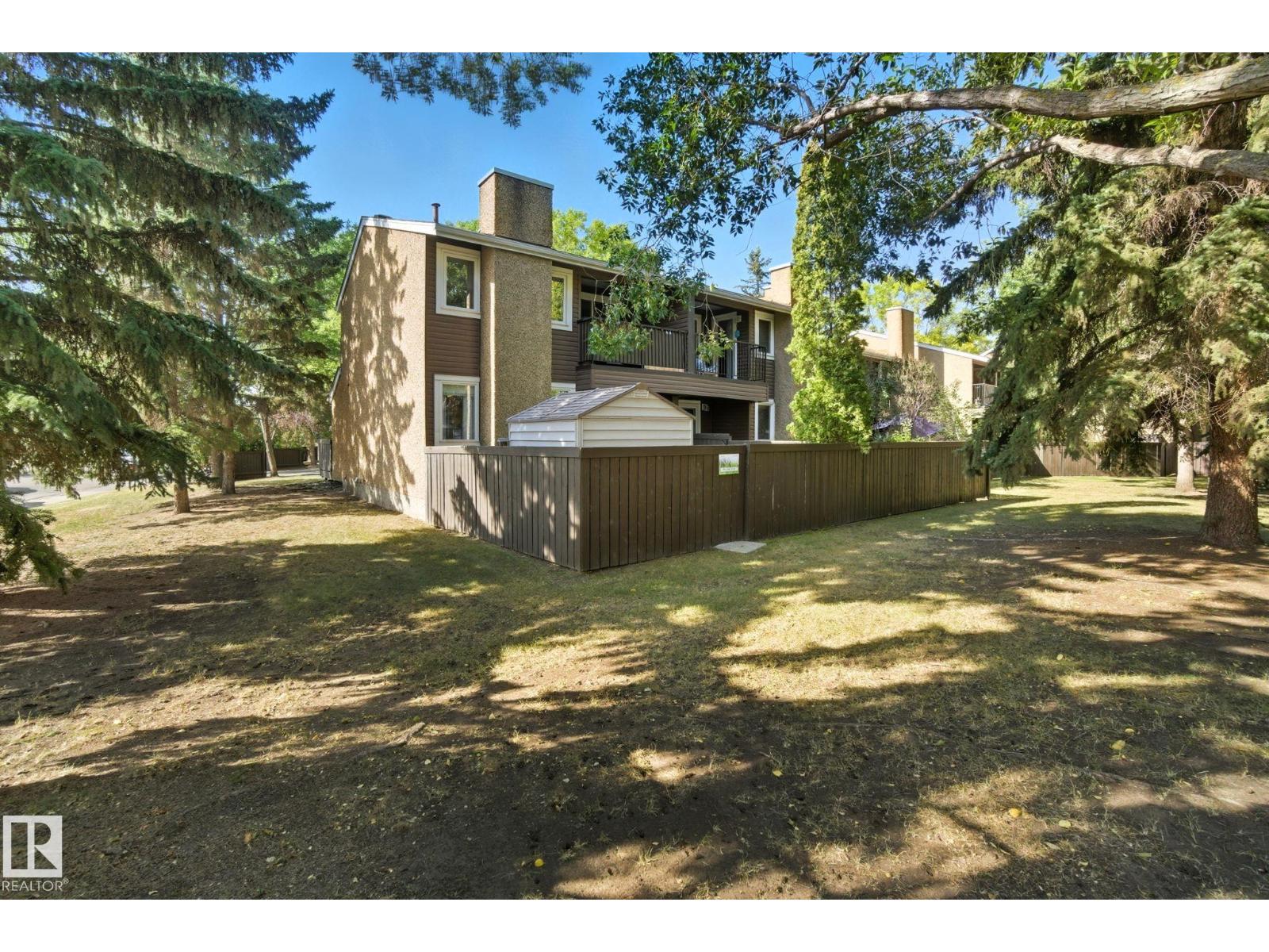 18102 96 Av Nw, Edmonton, Alberta  T5T 3N3 - Photo 3 - E4458891