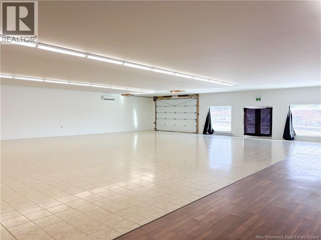 34 Scott Street, Woodstock, New Brunswick  E7M 0C7 - Photo 11 - NB127081