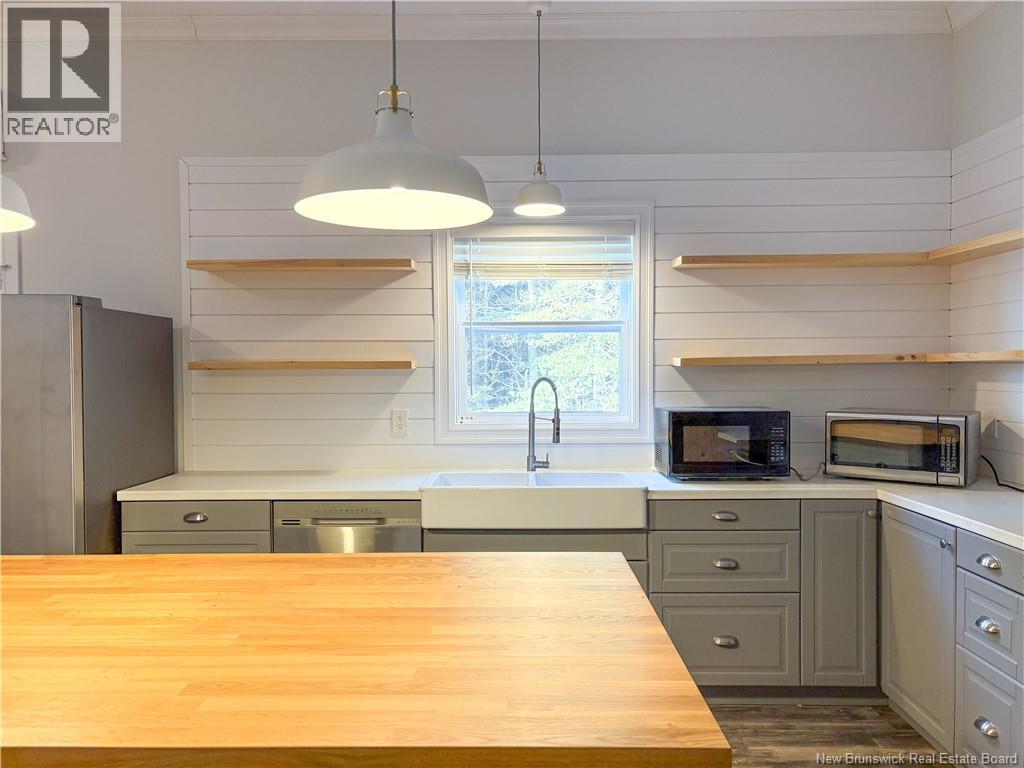 34 Scott Street, Woodstock, New Brunswick  E7M 0C7 - Photo 15 - NB127081