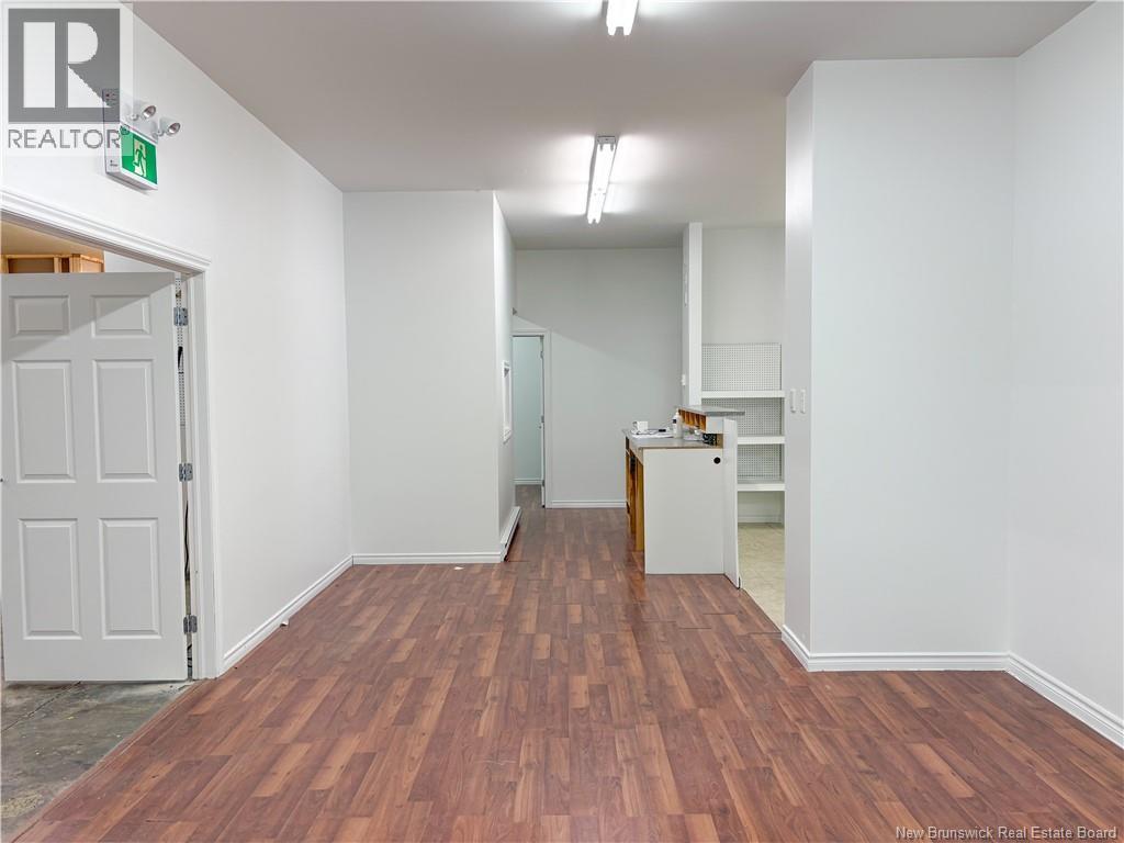 34 Scott Street, Woodstock, New Brunswick  E7M 0C7 - Photo 25 - NB127081