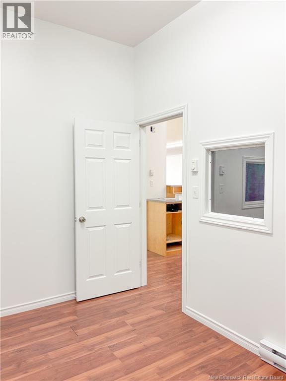 34 Scott Street, Woodstock, New Brunswick  E7M 0C7 - Photo 31 - NB127081