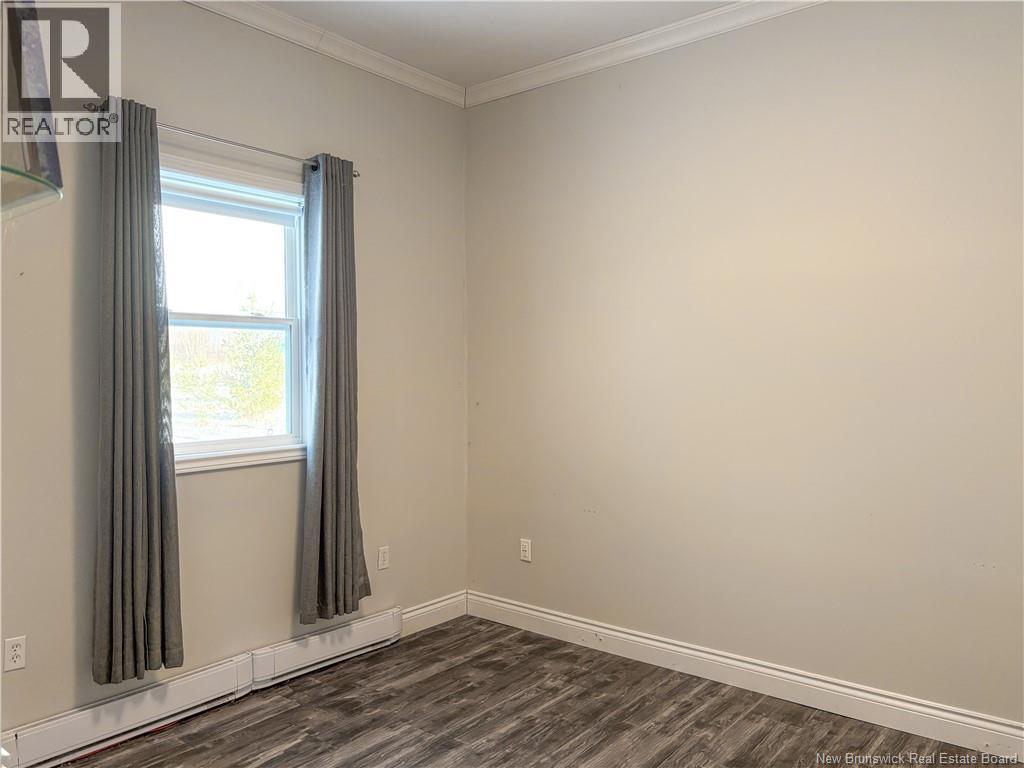 34 Scott Street, Woodstock, New Brunswick  E7M 0C7 - Photo 35 - NB127081