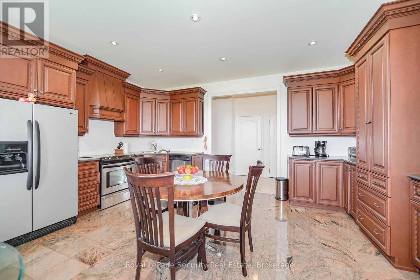 3280 19th Side Road, King, Ontario  L0G 1W0 - Photo 11 - N12418587