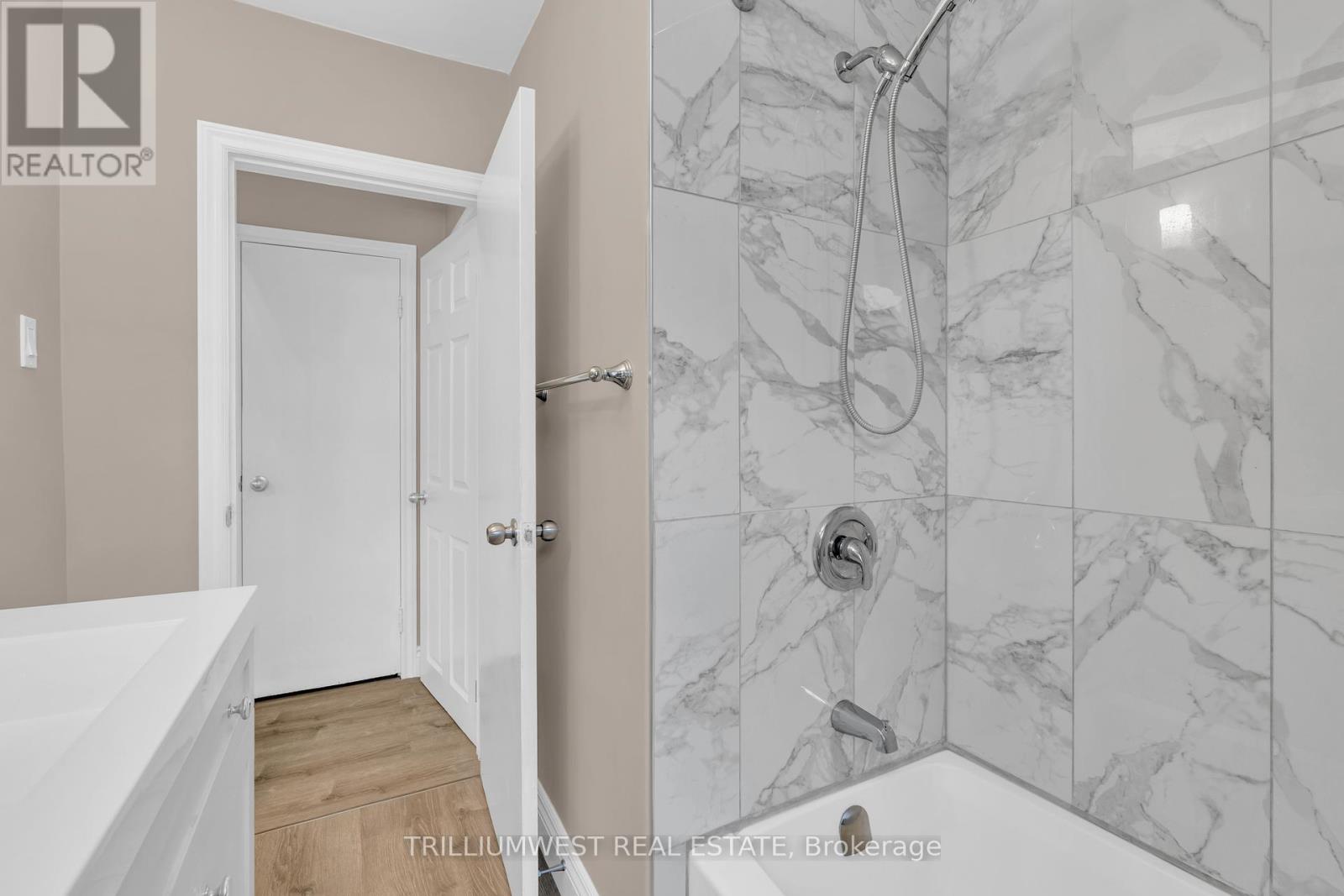 A - 301 Franklin Street N, Kitchener, Ontario  N2A 1Y9 - Photo 13 - X12418638