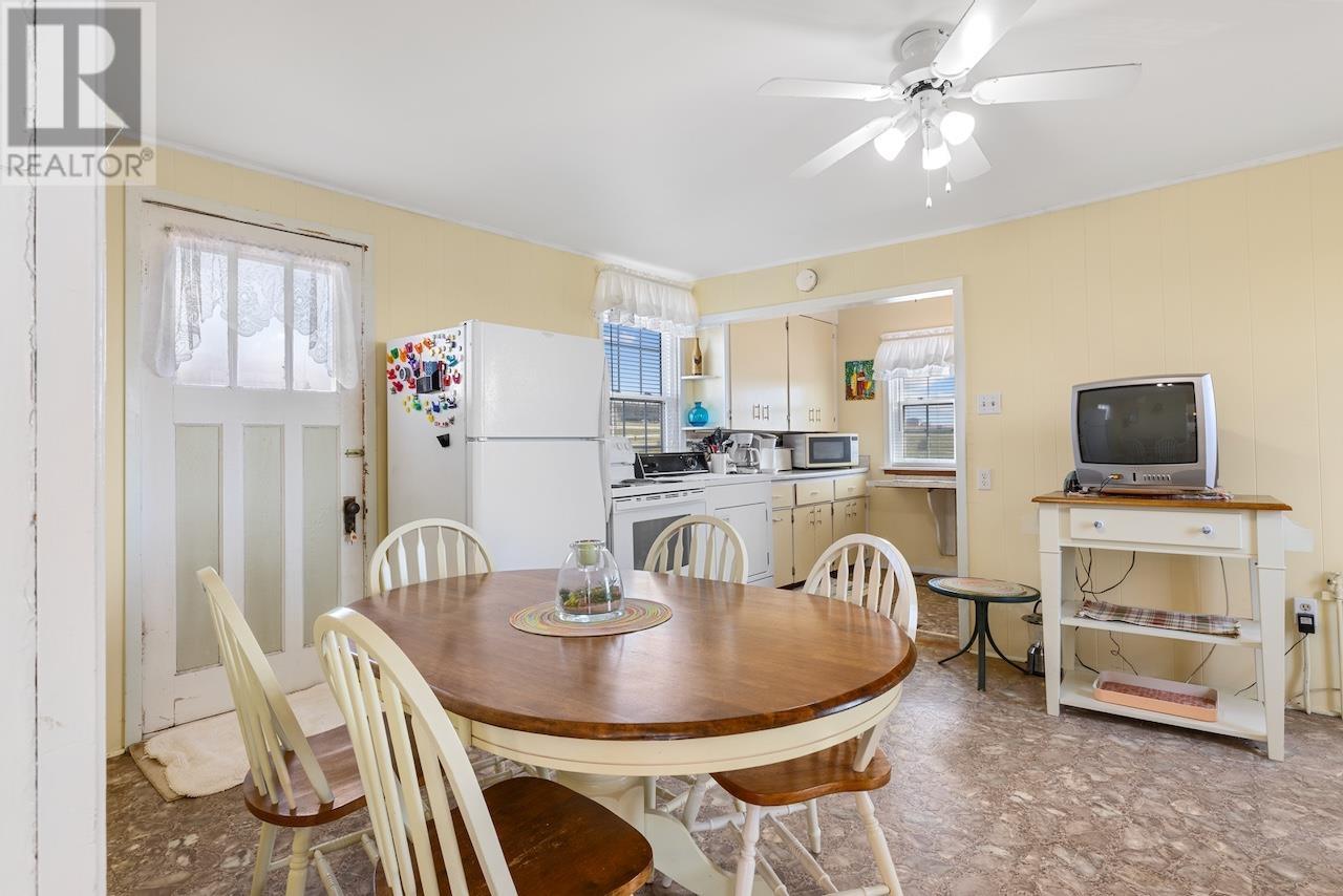 3076 East Point Road, Kingsboro, Prince Edward Island  C0A 2B0 - Photo 6 - 202517229
