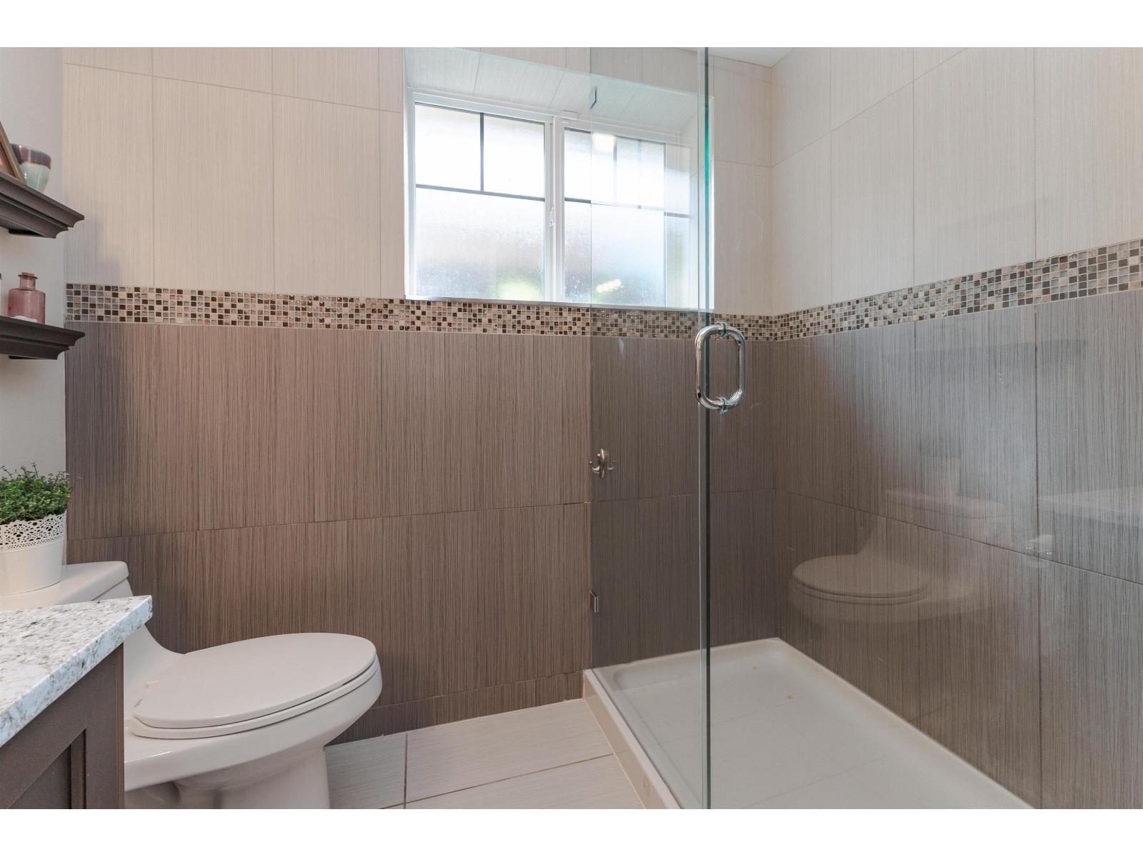17145 3 Avenue, Surrey, British Columbia  V3Z 9P5 - Photo 36 - R3049823