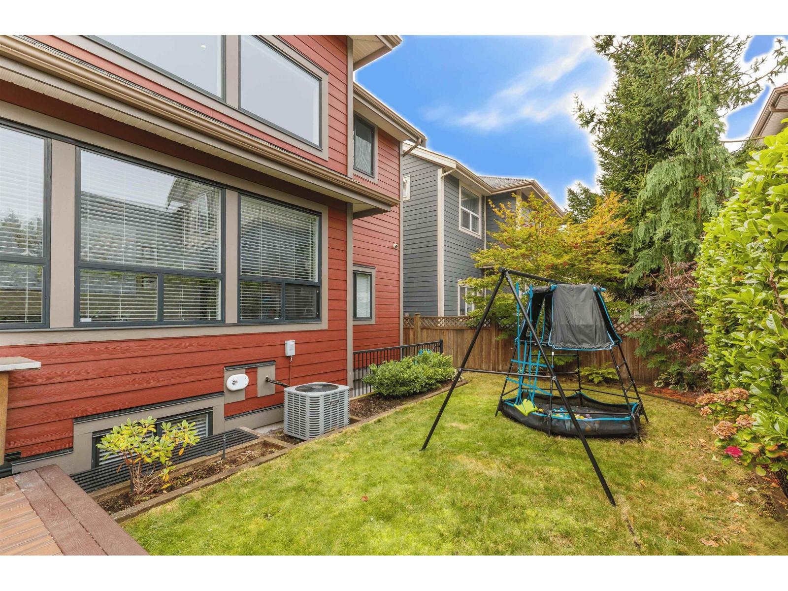 17145 3 Avenue, Surrey, British Columbia  V3Z 9P5 - Photo 40 - R3049823