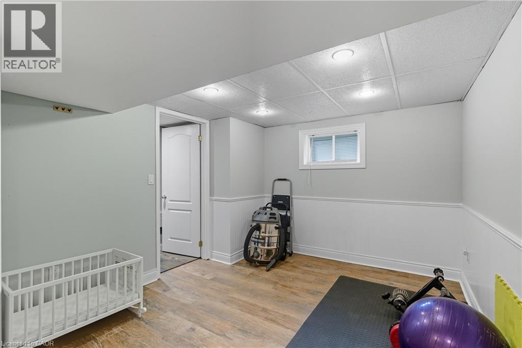 201 East 28th Street, Hamilton, Ontario  L8V 3H9 - Photo 20 - 40772278