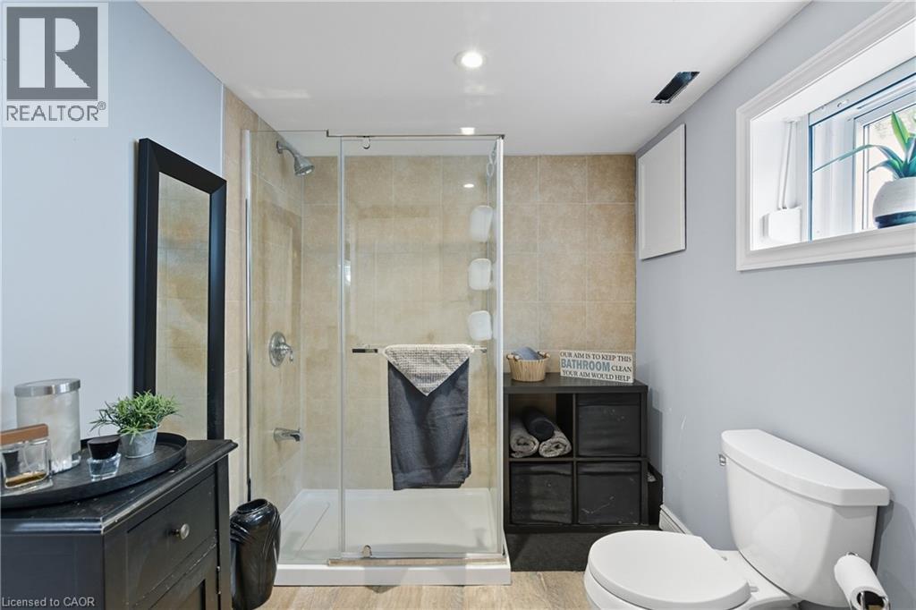 201 East 28th Street, Hamilton, Ontario  L8V 3H9 - Photo 21 - 40772278