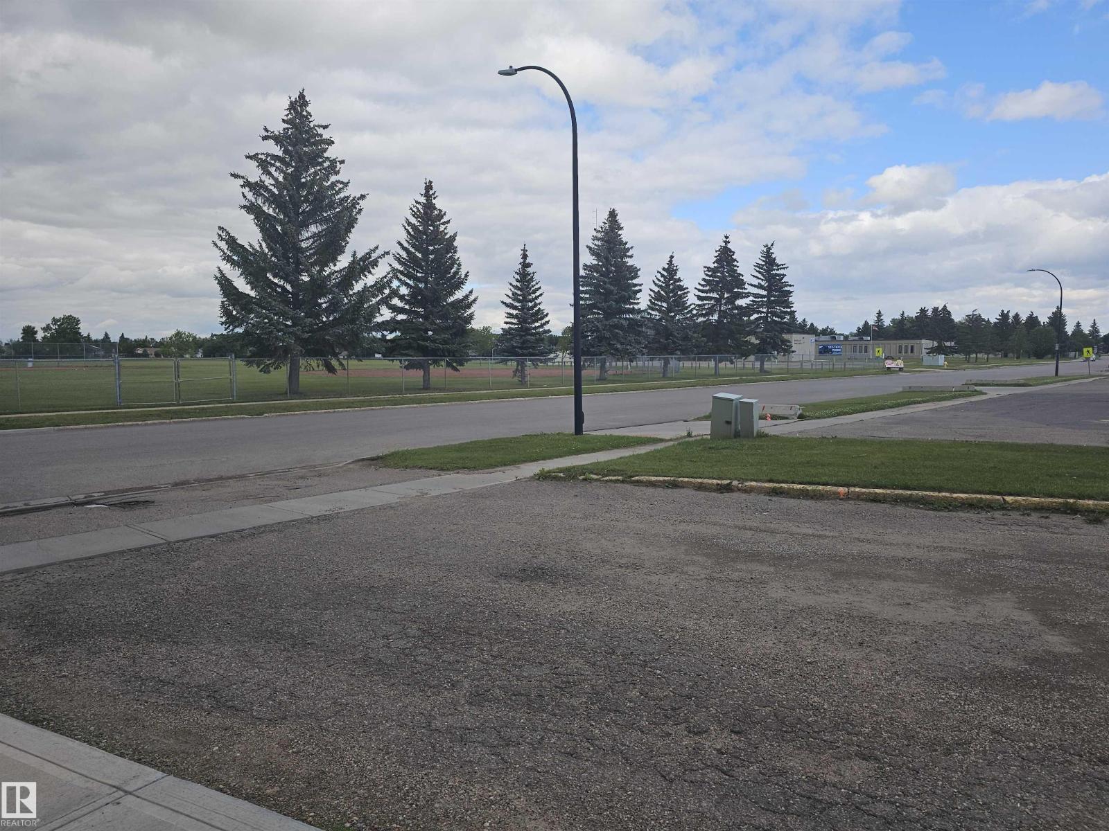 #309 5607 31 St, Lloydminster, Alberta  T9V 2H3 - Photo 31 - E4458895