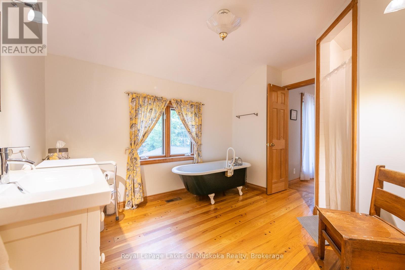 597 Echo Ridge Road, Kearney, Ontario  P0A 1M0 - Photo 16 - X12418938