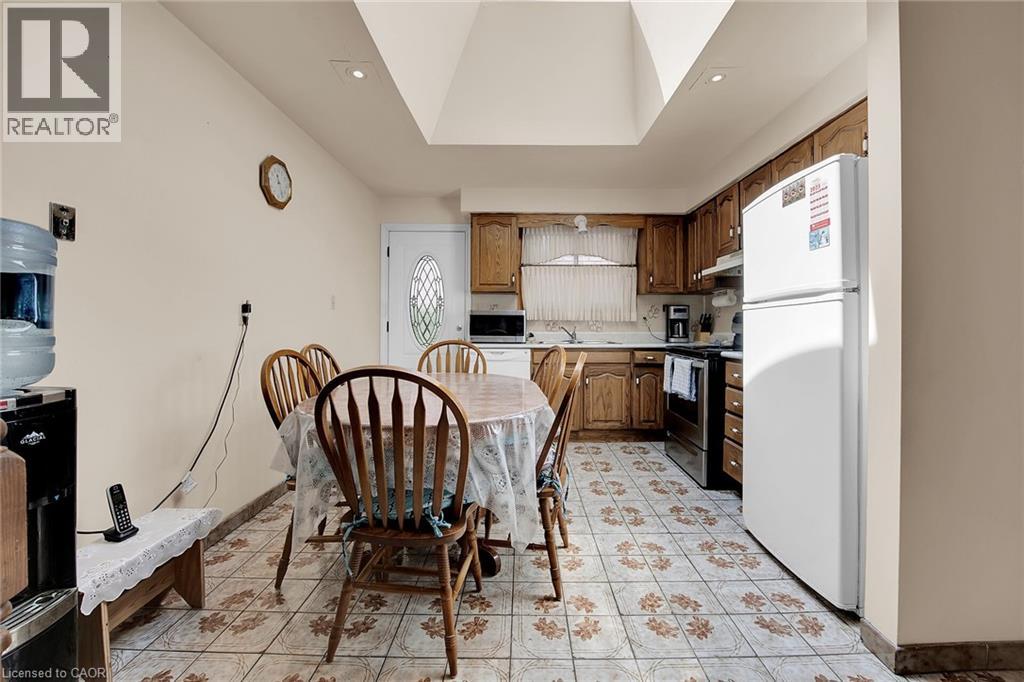 45 Juniper Drive, Stoney Creek, Ontario  L8E 4C7 - Photo 12 - 40772298