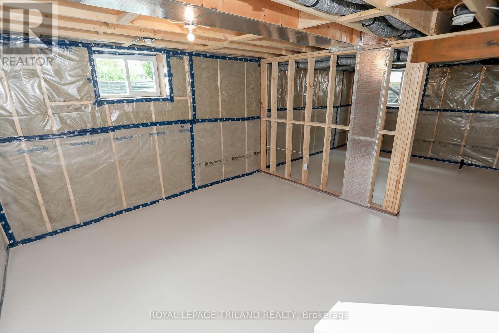 24 Harrow Lane, St. Thomas, Ontario  N5R 0P3 - Photo 40 - X12418915