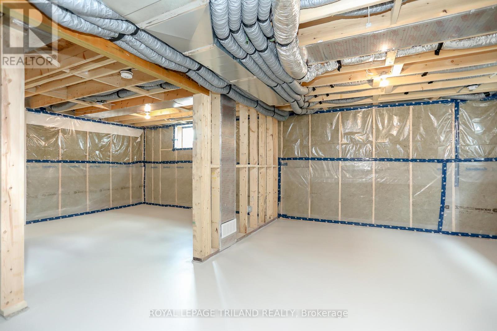 24 Harrow Lane, St. Thomas, Ontario  N5R 0P3 - Photo 43 - X12418915