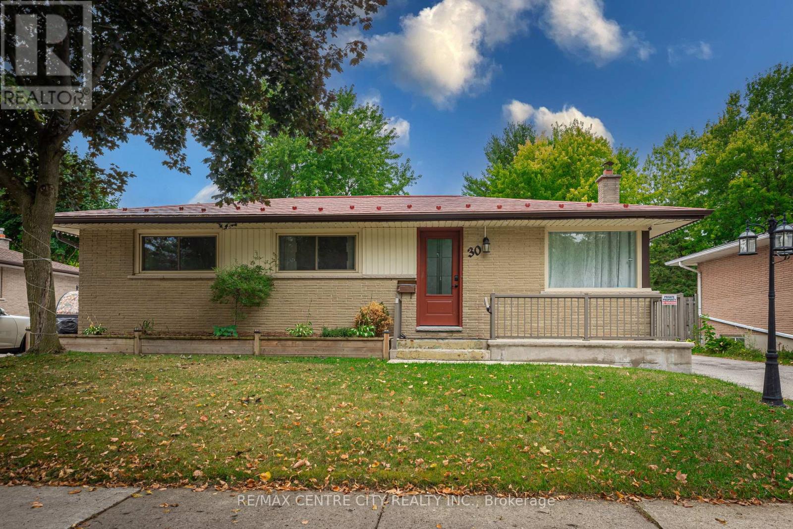 30 TILIPE ROAD, London East, Ontario