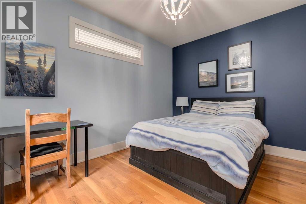16 Varal Place Nw, Calgary, Alberta  T3A 0A7 - Photo 30 - A2255628