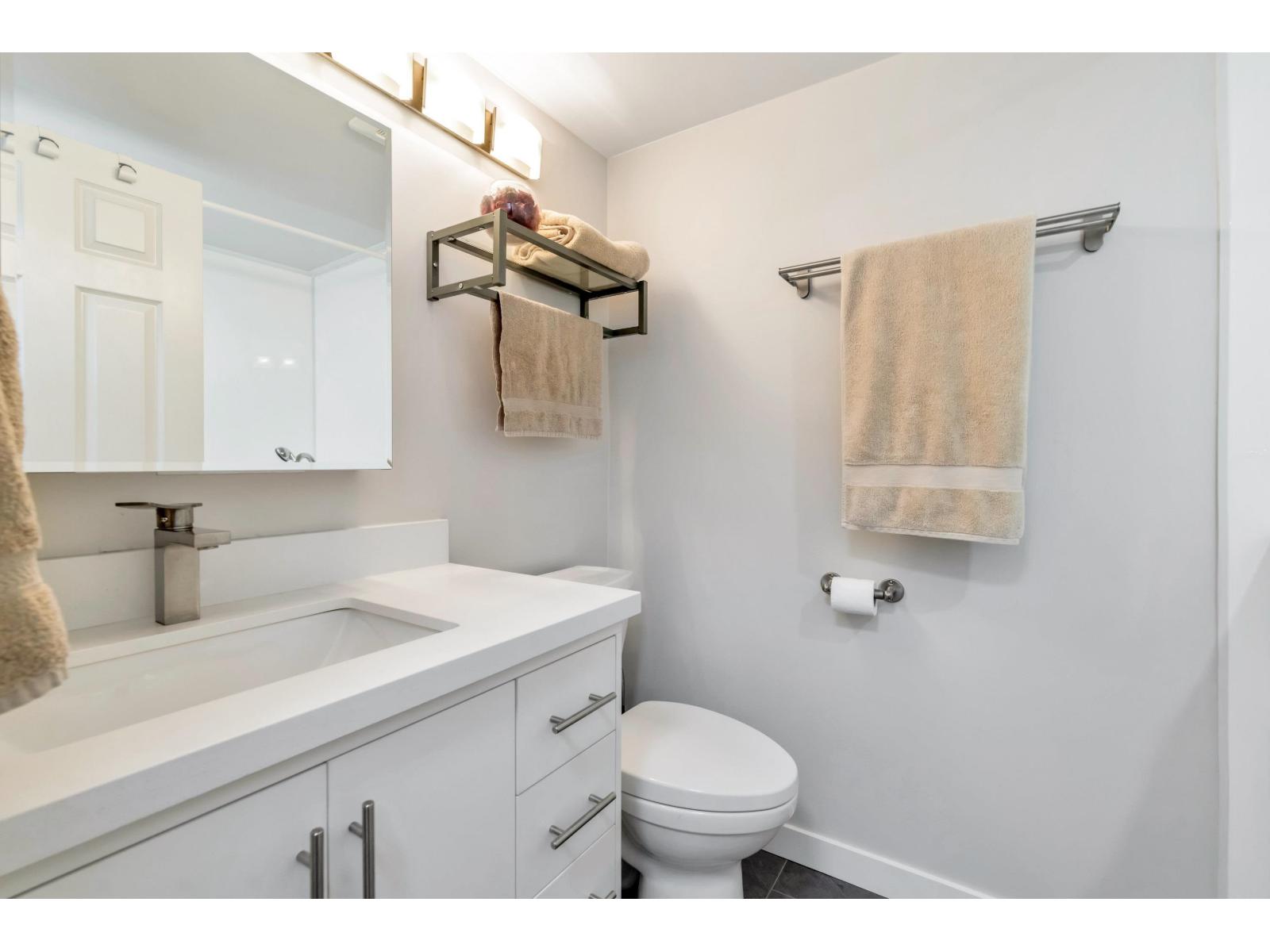 406 1350 Vidal Street, White Rock, British Columbia  V4B 5G6 - Photo 40 - R3049972