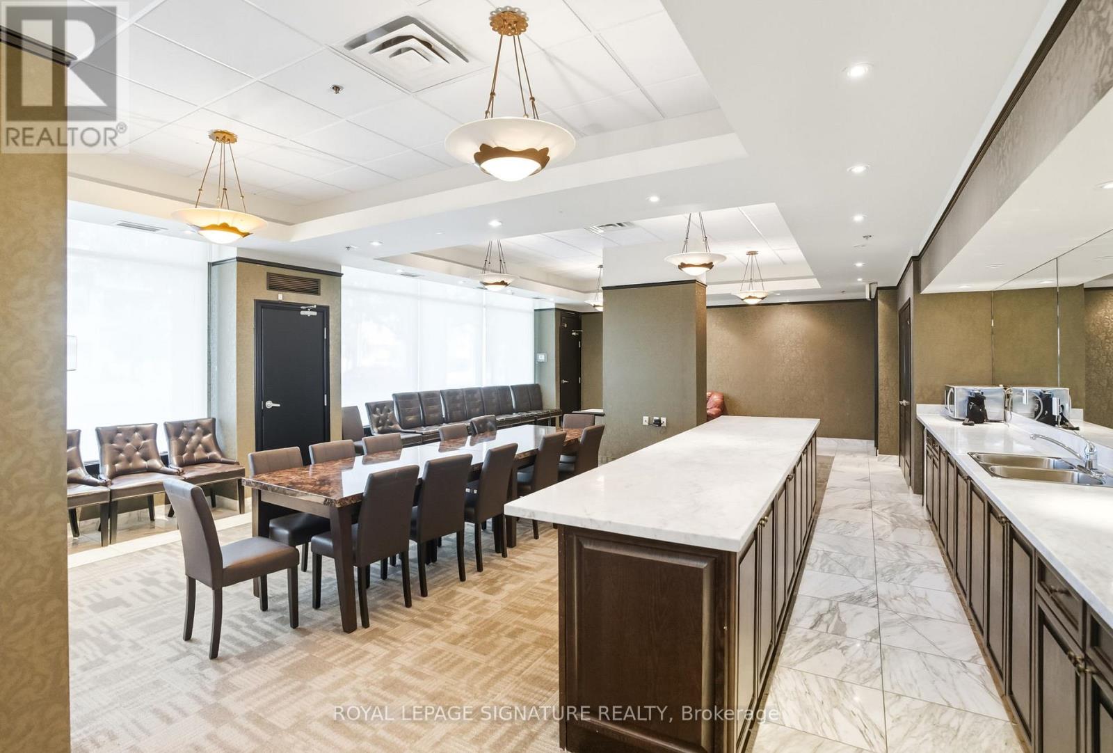 402 - 935 Sheppard Avenue W, Toronto, Ontario  M3H 2T7 - Photo 40 - C12418716