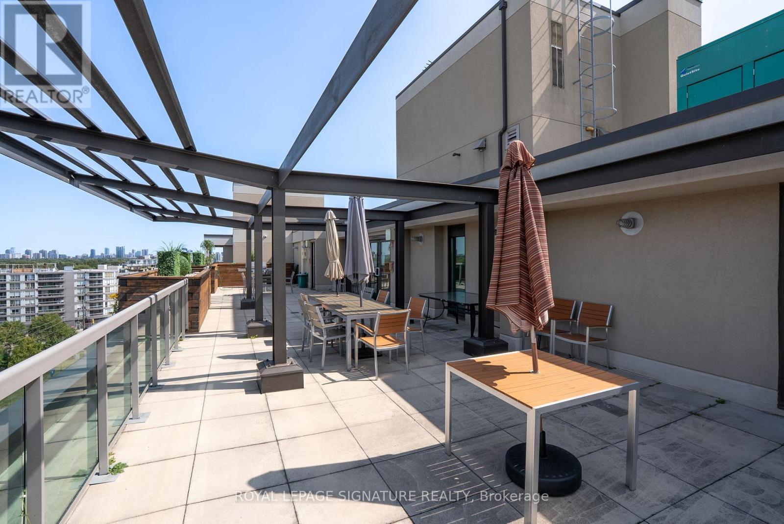 402 - 935 Sheppard Avenue W, Toronto, Ontario  M3H 2T7 - Photo 45 - C12418716