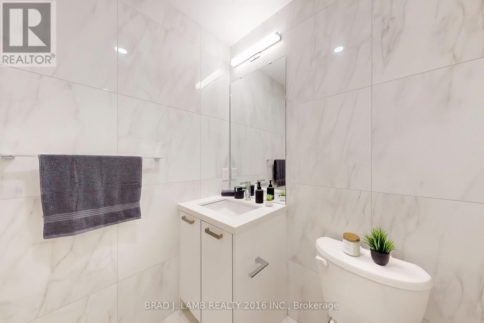 1701 - 458 Richmond Street W, Toronto, Ontario  M5V 0S9 - Photo 32 - C12418763
