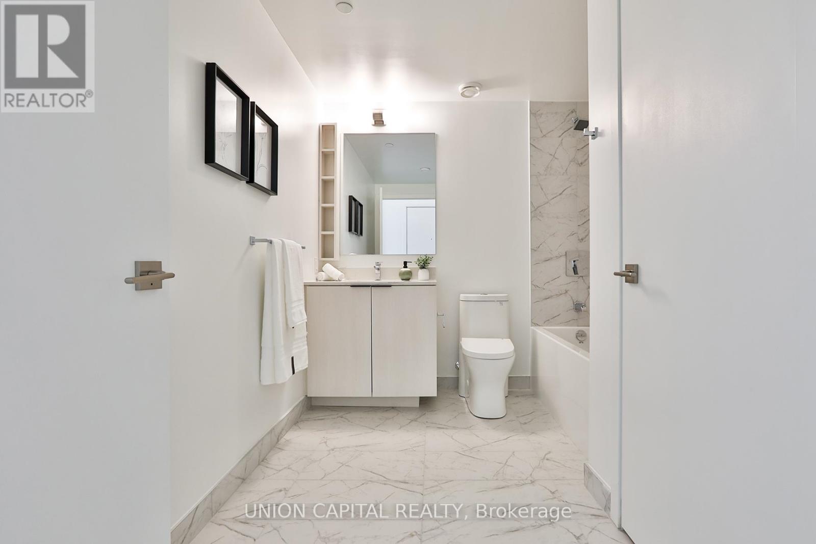 501 - 82 Dalhousie Street, Toronto, Ontario  M5B 0C5 - Photo 14 - C12418764