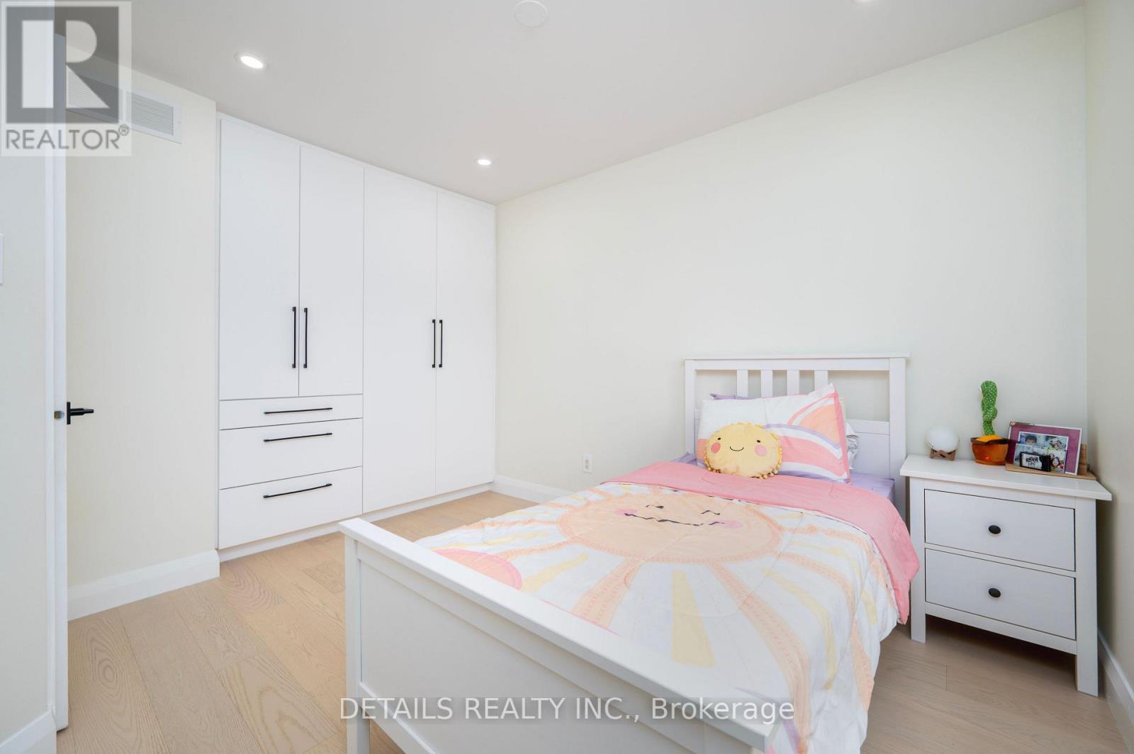732 Carmella Crescent, Ottawa, Ontario  K4A 4V8 - Photo 23 - X12418912