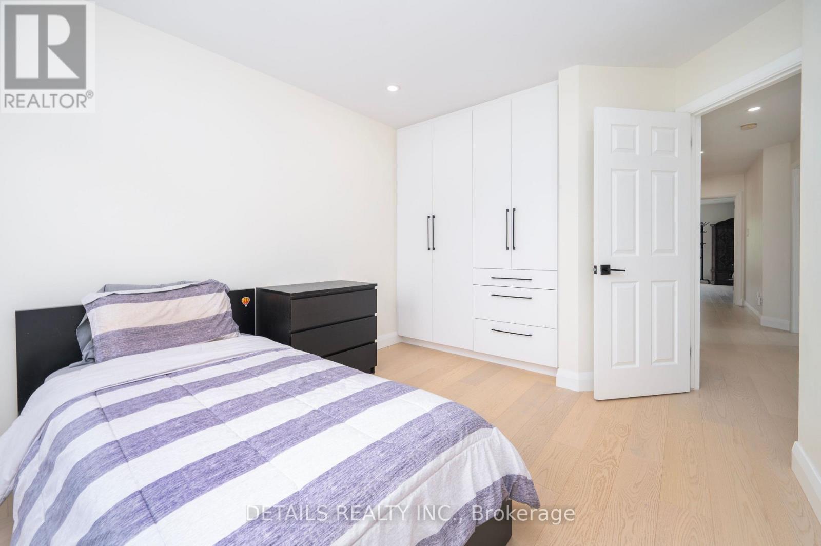732 Carmella Crescent, Ottawa, Ontario  K4A 4V8 - Photo 25 - X12418912