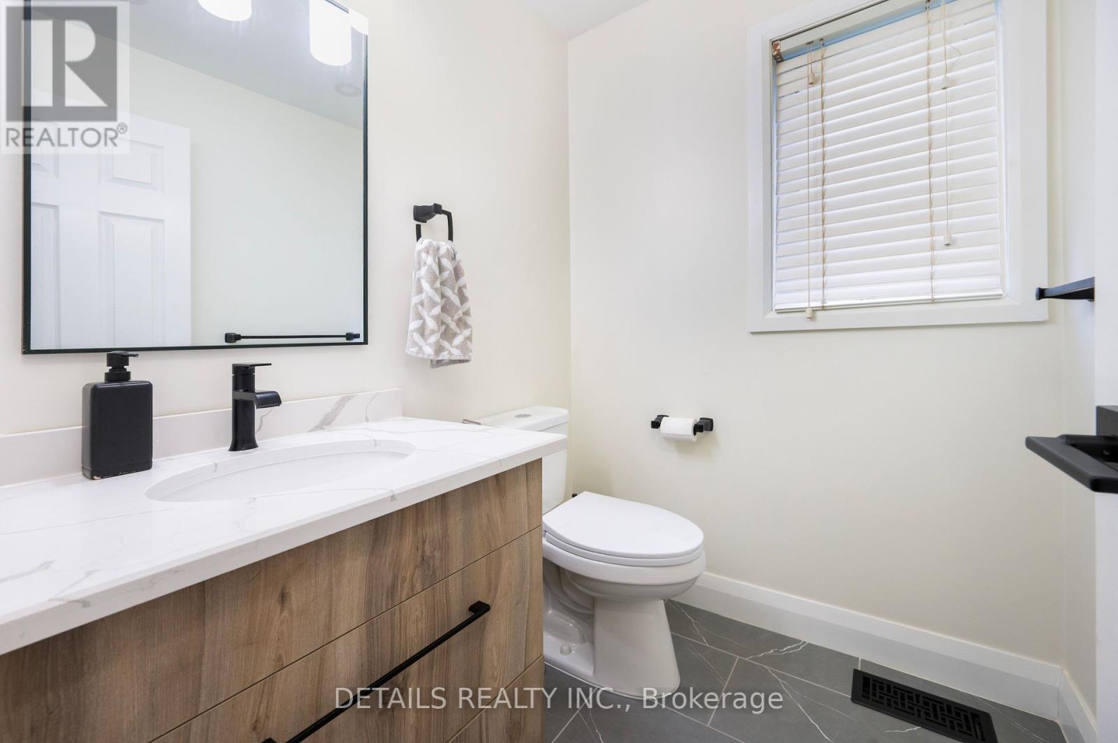 732 Carmella Crescent, Ottawa, Ontario  K4A 4V8 - Photo 9 - X12418912