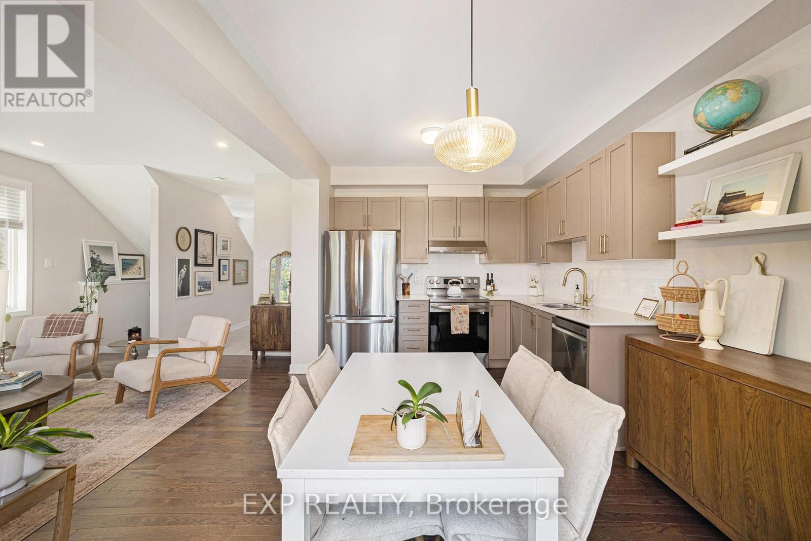 2006 Postilion Street, Ottawa, Ontario  K0A 2Z0 - Photo 10 - X12418919
