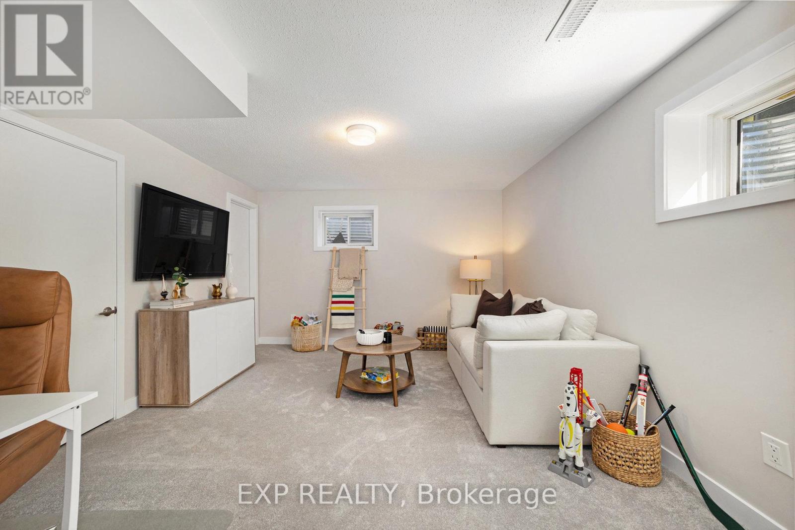 2006 Postilion Street, Ottawa, Ontario  K0A 2Z0 - Photo 18 - X12418919