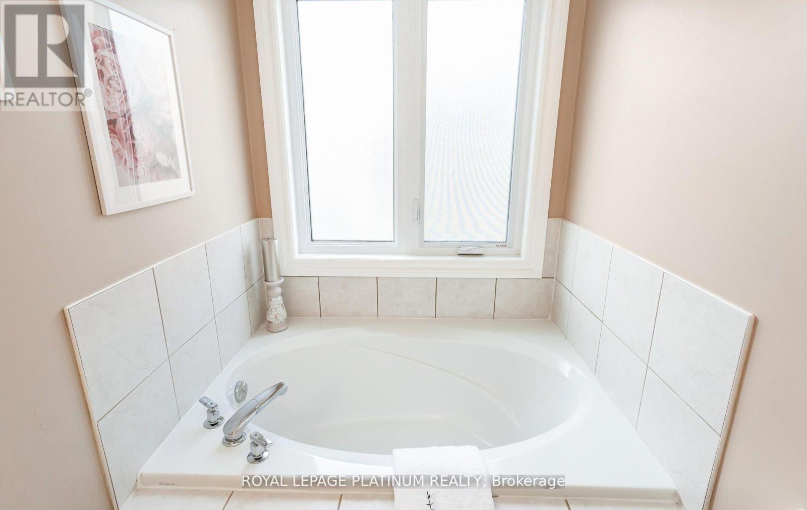 4 Skipperhill Crescent, Toronto, Ontario  M1X 1W2 - Photo 40 - E12418863