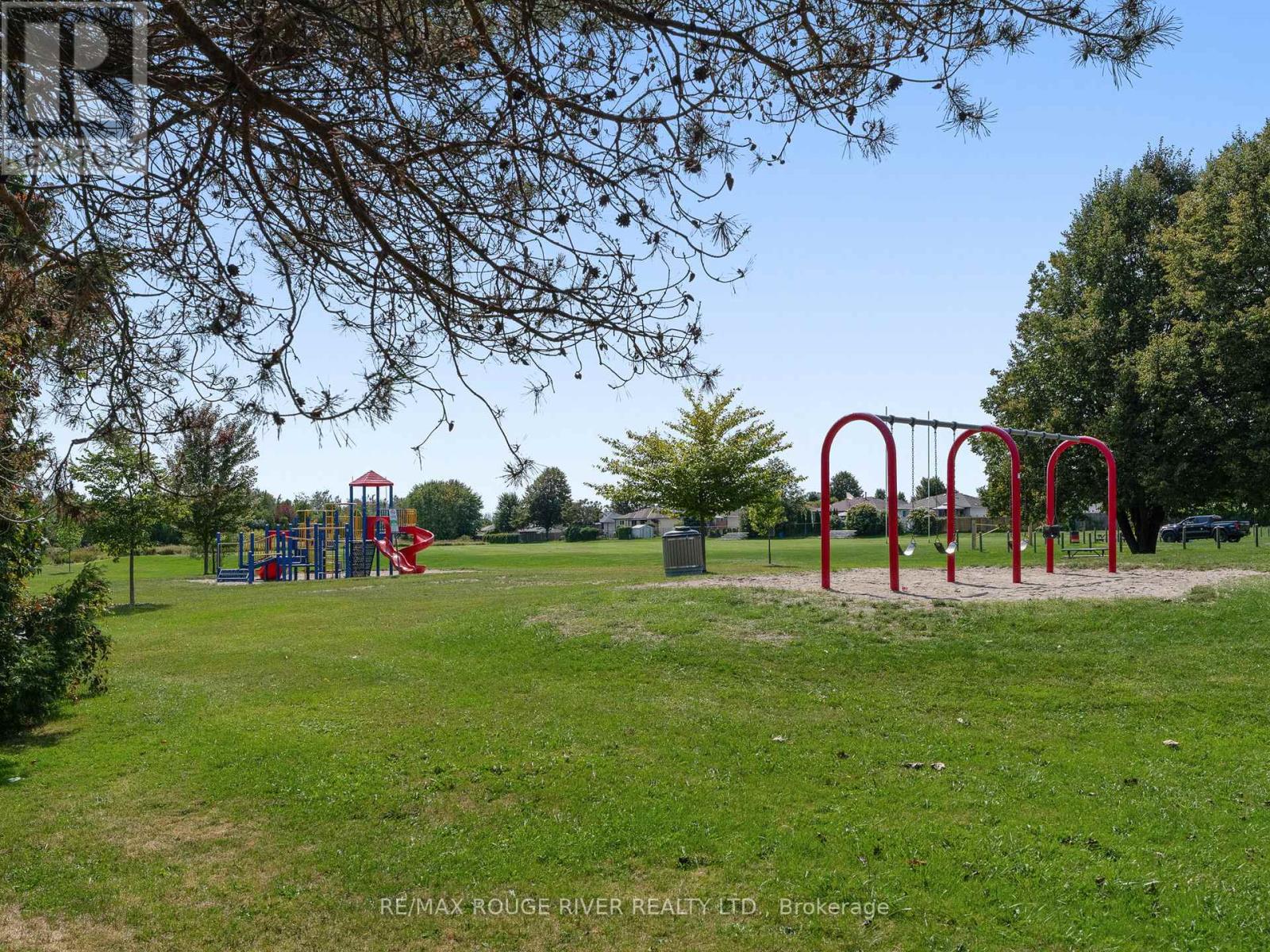 815 Westwood Drive, Cobourg, Ontario  K9A 4W1 - Photo 39 - X12396659