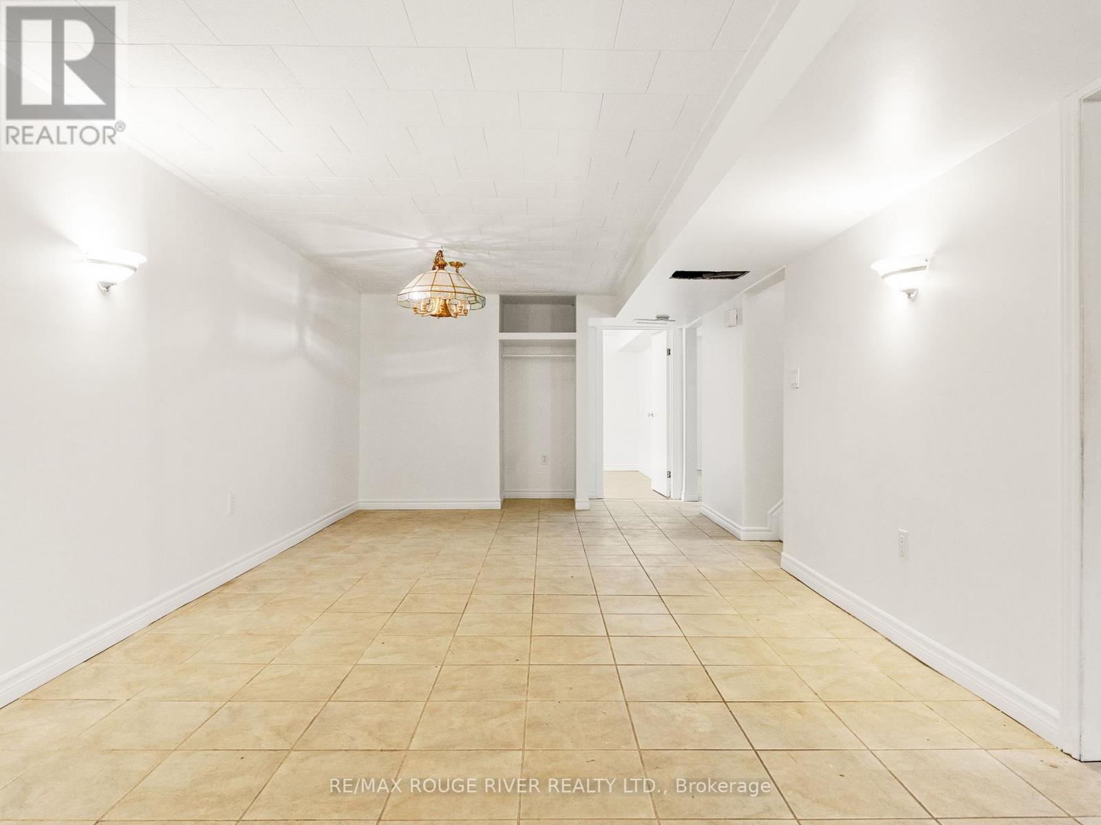 815 Westwood Drive, Cobourg, Ontario  K9A 4W1 - Photo 25 - X12396659