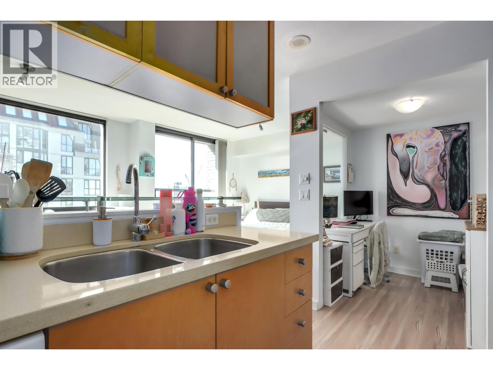 1406 1003 Burnaby Street, Vancouver, British Columbia  V6E 4R7 - Photo 19 - R3050400