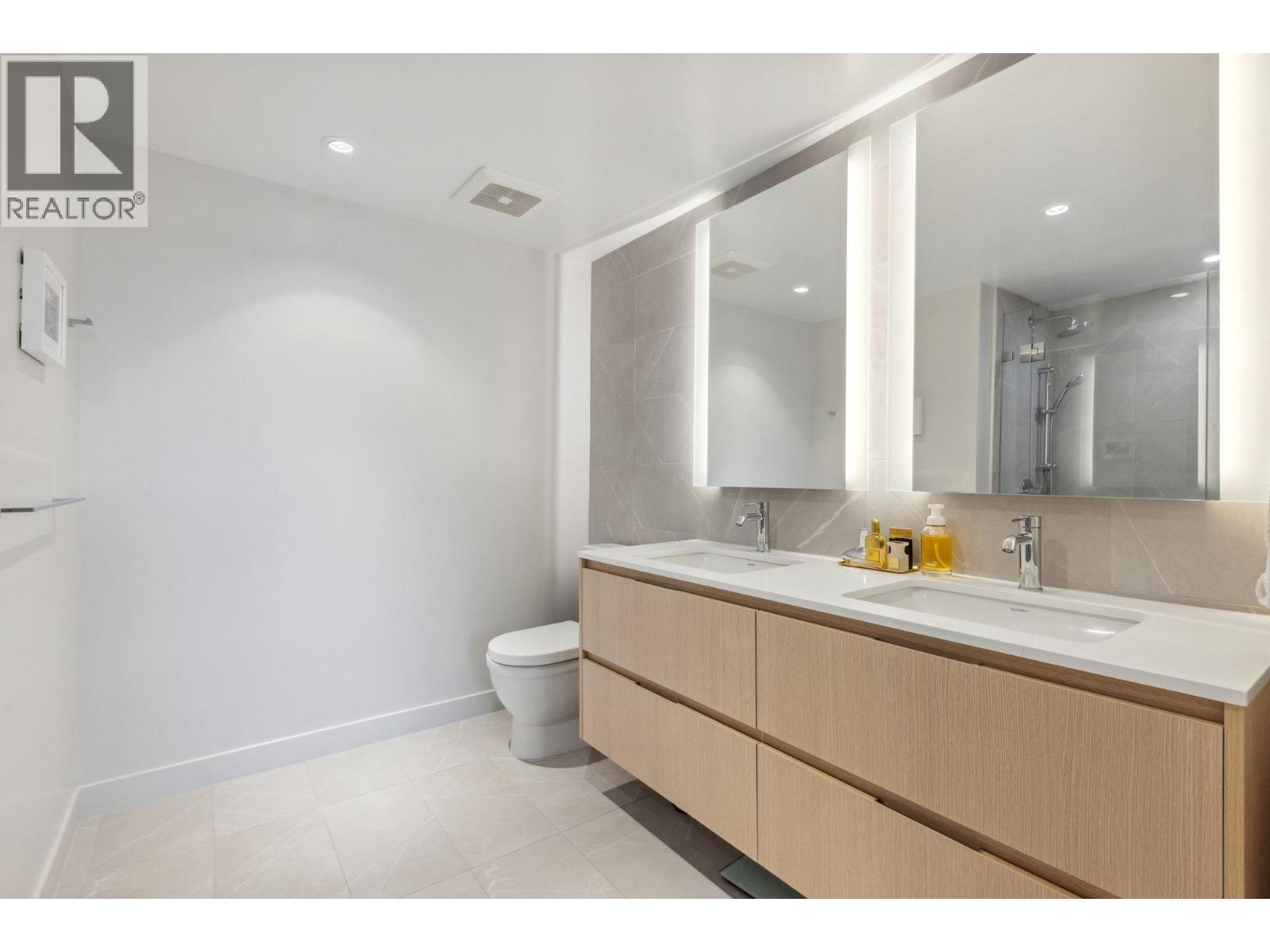 404 1500 Fern Street, North Vancouver, British Columbia  V7J 0E6 - Photo 13 - R3050414