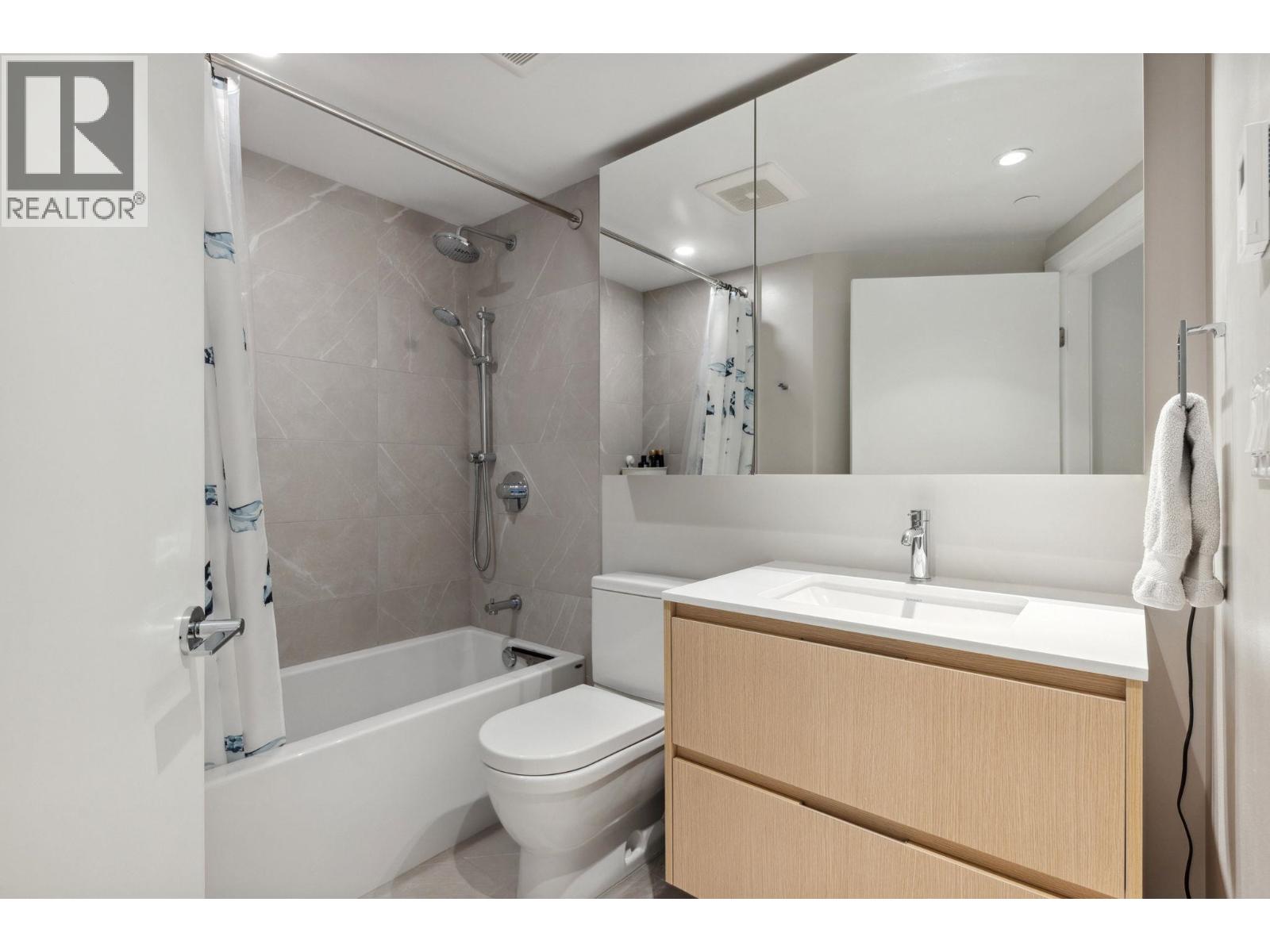 404 1500 Fern Street, North Vancouver, British Columbia  V7J 0E6 - Photo 15 - R3050414