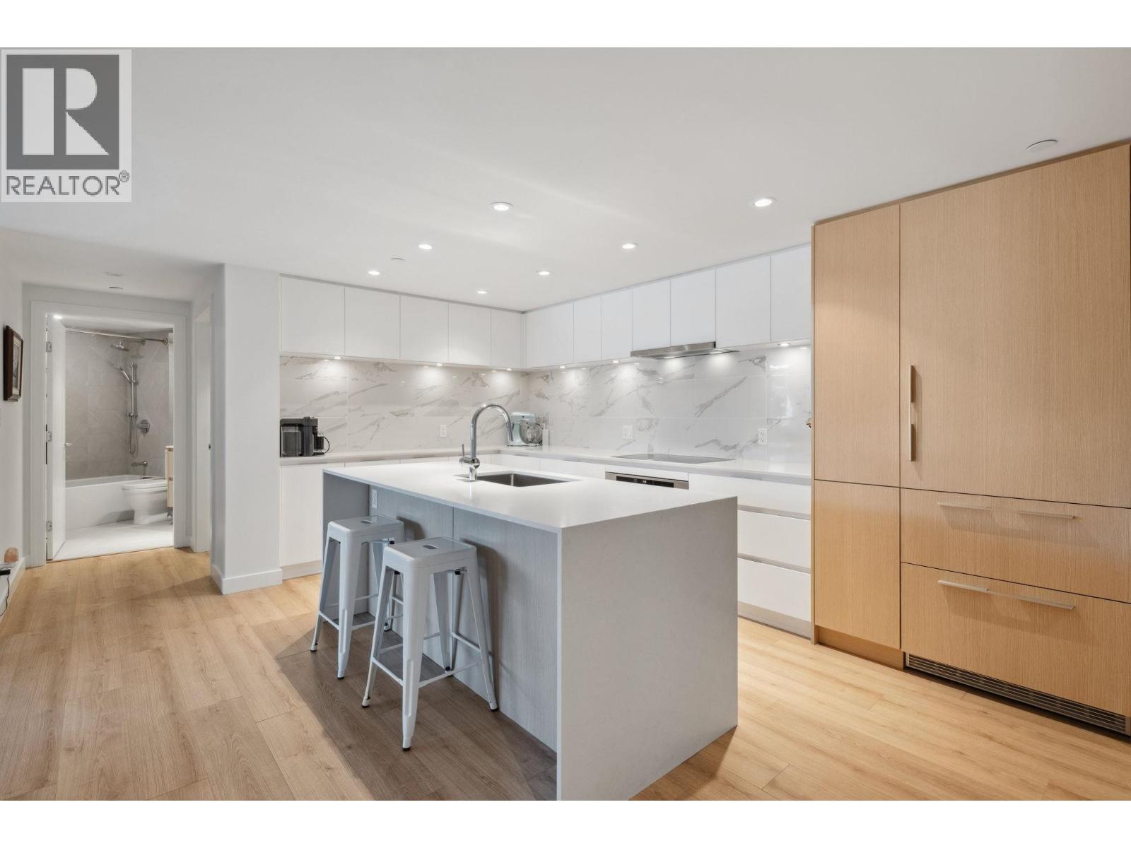 404 1500 Fern Street, North Vancouver, British Columbia  V7J 0E6 - Photo 7 - R3050414