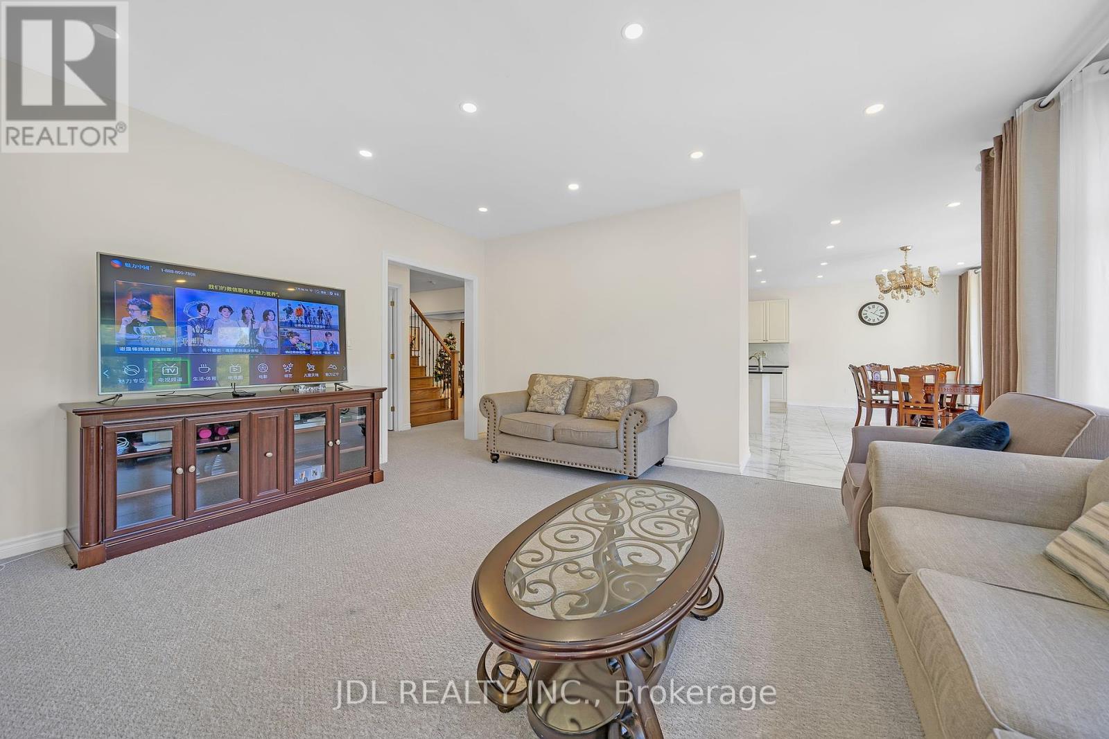 12 Prunella Crescent, East Gwillimbury, Ontario  L9N 0S7 - Photo 16 - N12418800