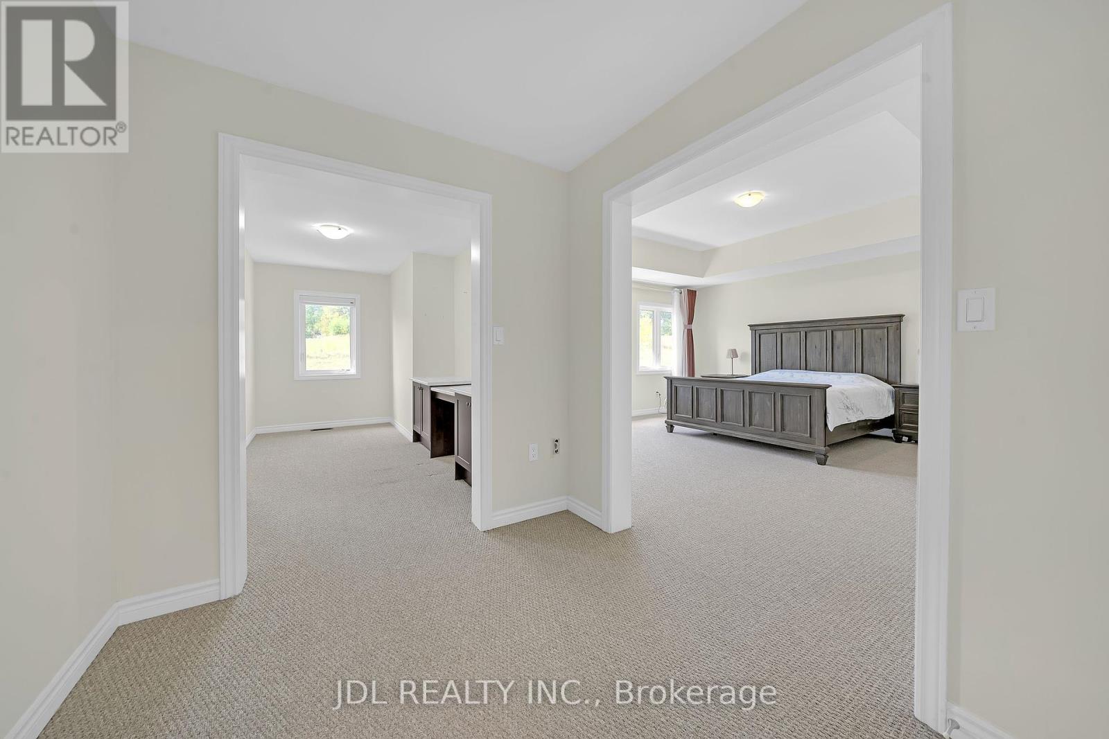 12 Prunella Crescent, East Gwillimbury, Ontario  L9N 0S7 - Photo 22 - N12418800