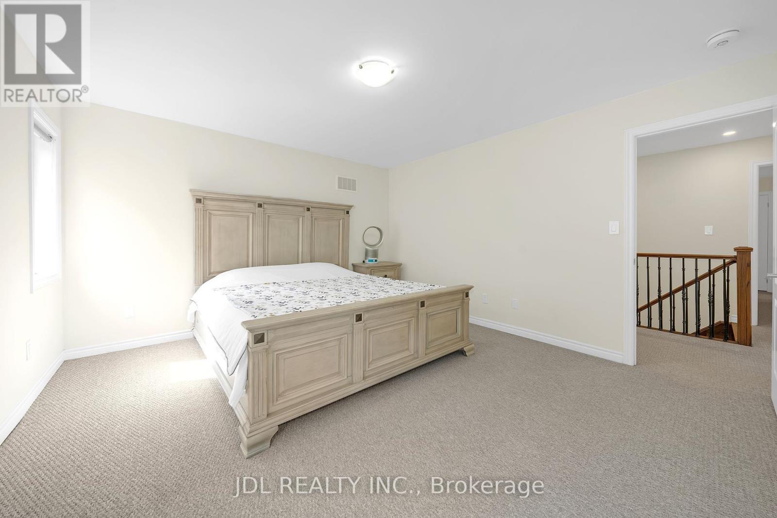 12 Prunella Crescent, East Gwillimbury, Ontario  L9N 0S7 - Photo 30 - N12418800