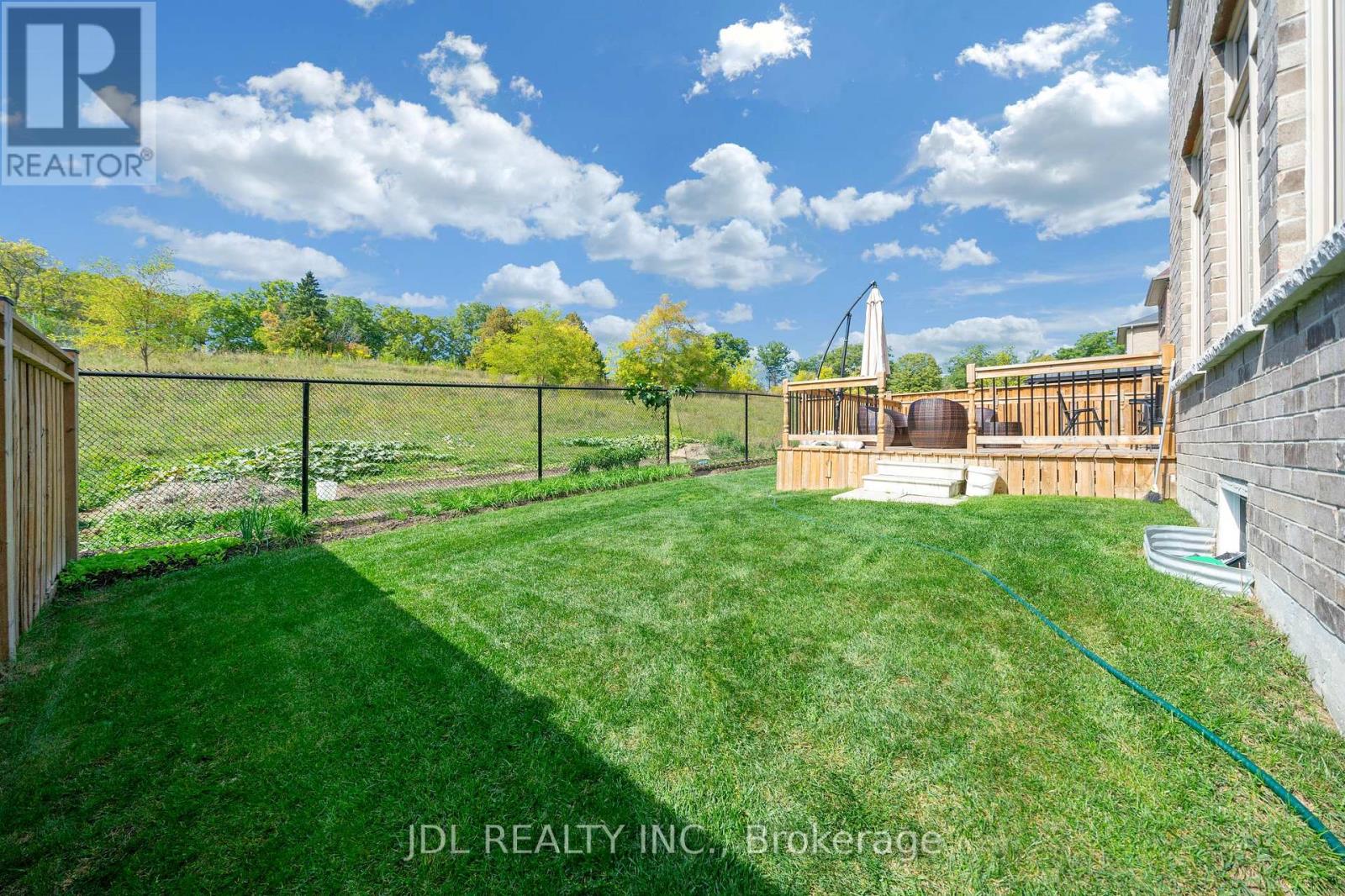 12 Prunella Crescent, East Gwillimbury, Ontario  L9N 0S7 - Photo 45 - N12418800