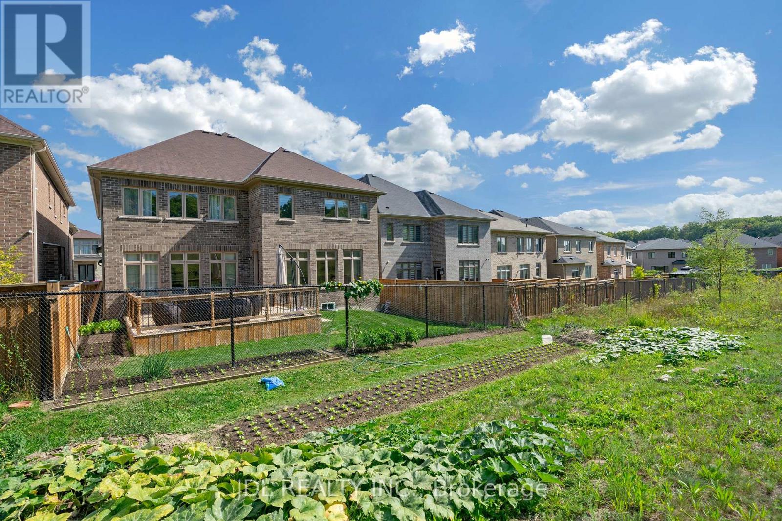 12 Prunella Crescent, East Gwillimbury, Ontario  L9N 0S7 - Photo 48 - N12418800