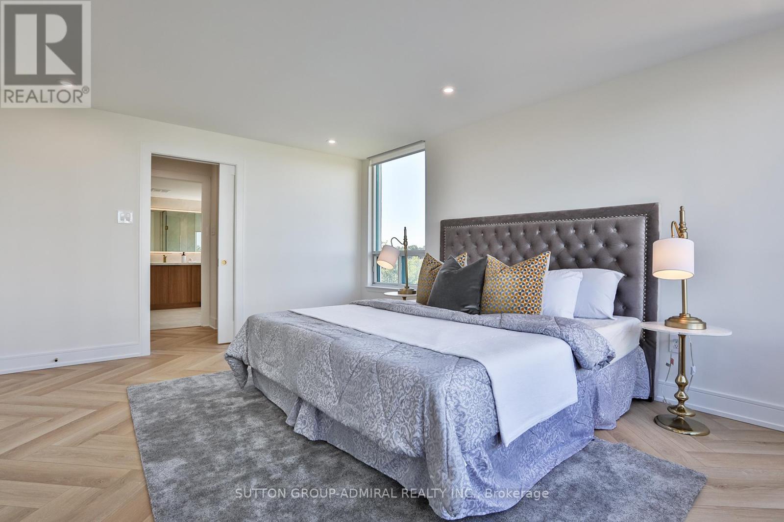 610 - 7250 Yonge Street, Vaughan, Ontario  L4J 7X1 - Photo 16 - N12418817
