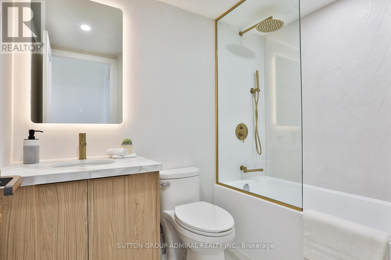610 - 7250 Yonge Street, Vaughan, Ontario  L4J 7X1 - Photo 25 - N12418817