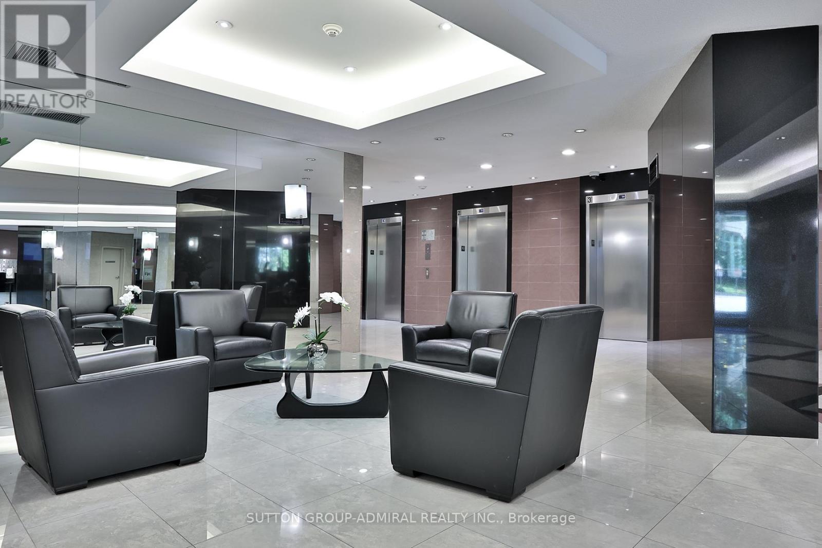 610 - 7250 Yonge Street, Vaughan, Ontario  L4J 7X1 - Photo 29 - N12418817