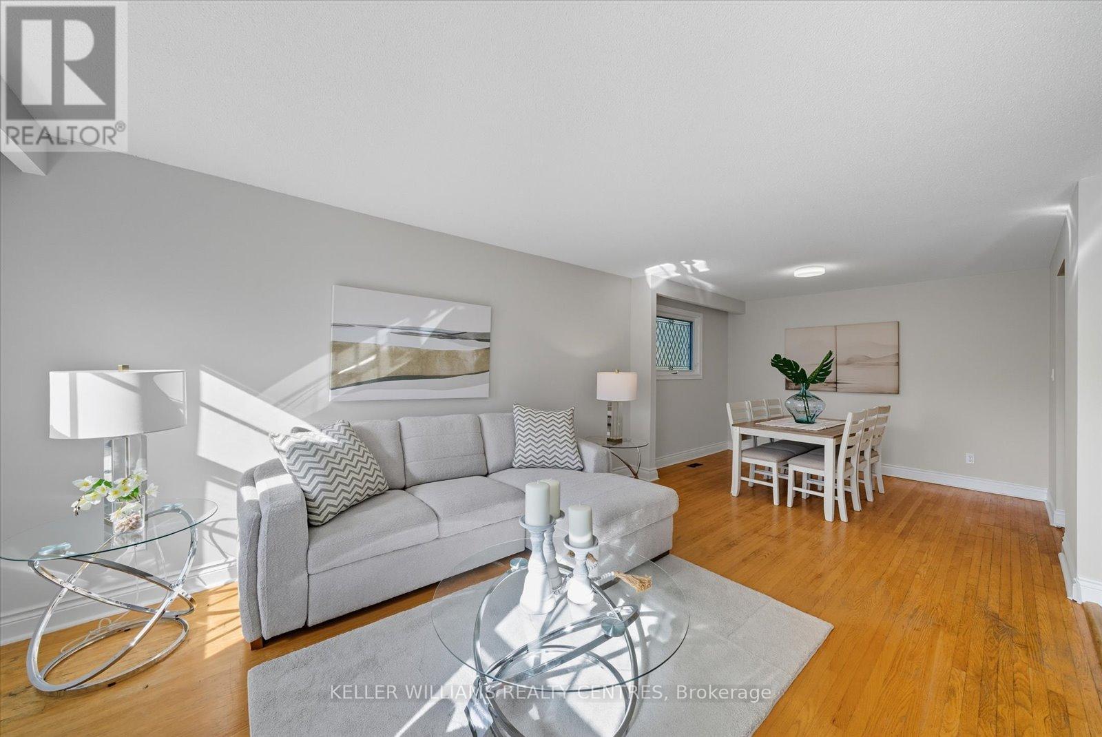 655 Park Court, Newmarket, Ontario  L3Y 3N5 - Photo 10 - N12418864