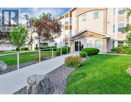 102, 3501 49 Avenue South Hill