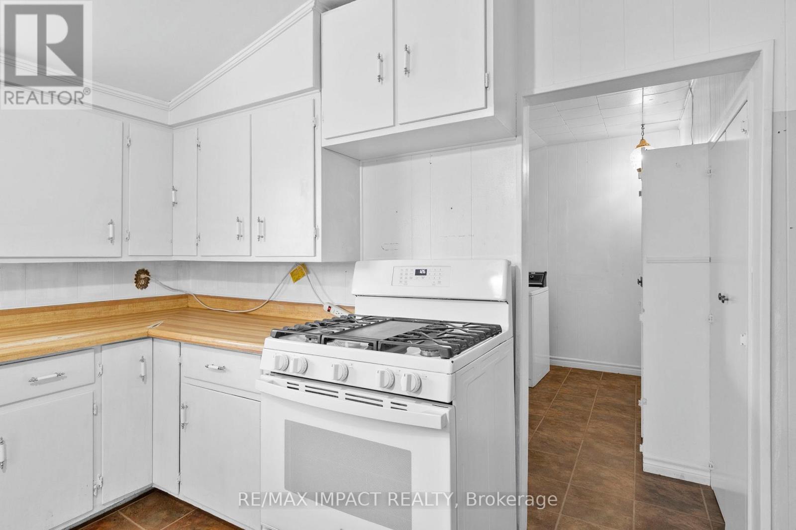 355 Bond Street, Cobourg, Ontario  K9A 3K7 - Photo 34 - X12418892